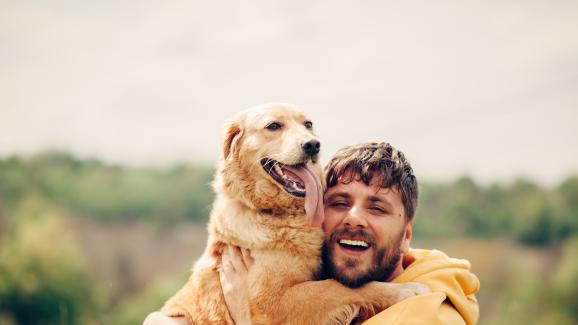 5 причини да се усмихвате повече на кучето си