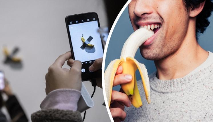 a - ЛАКОМНИК: Студент налапа банан в музей (ВИДЕО)