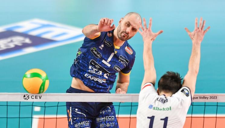 Матей Казийски - БОМБА! Матей Казийски със сензационен трансфер в България