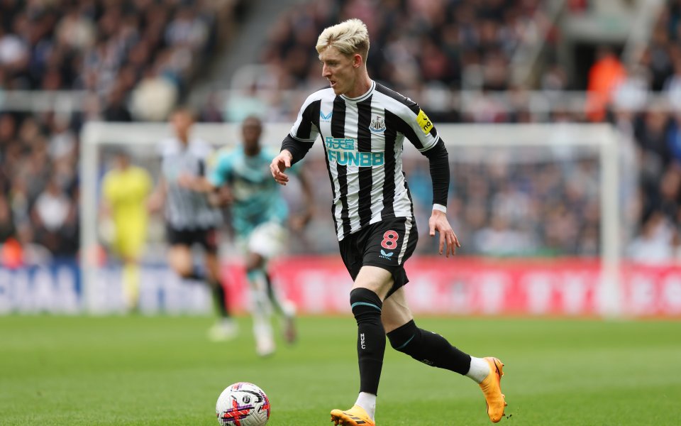 Нюкасъл е все по-близо до класиране за Шампионската лига. Европейският