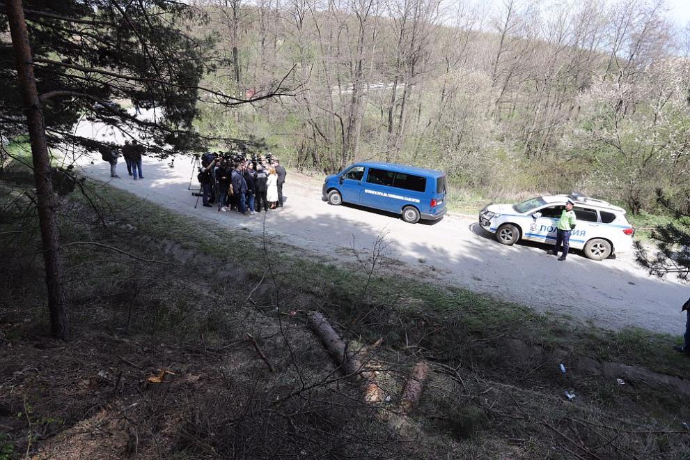 Продължава разследването на взрива срещу колата на главния прокурор Иван