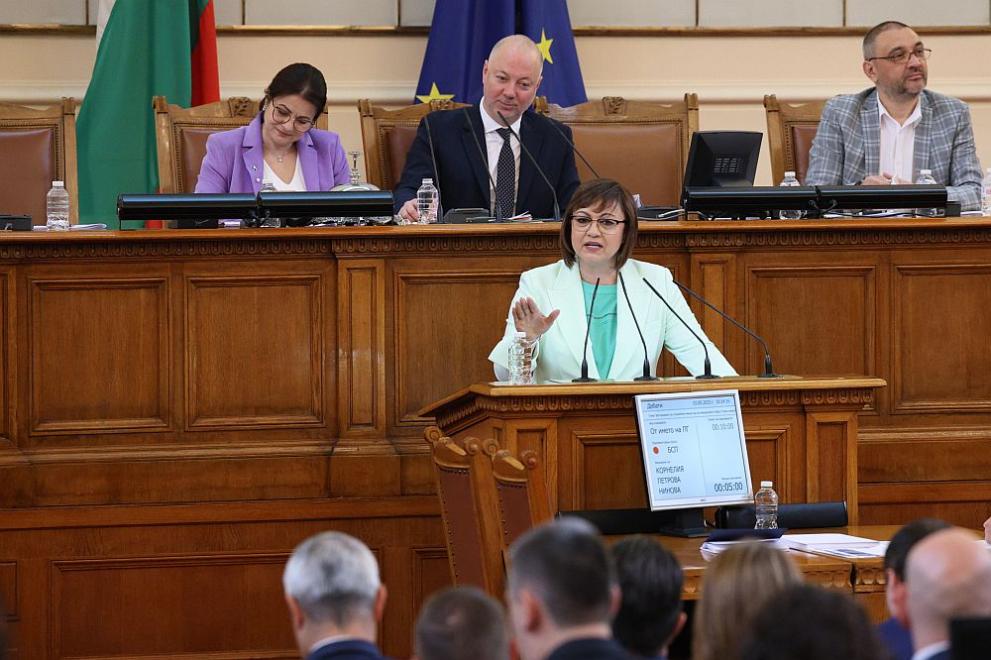 Вече и децата знаят, че България е в криза, политическа