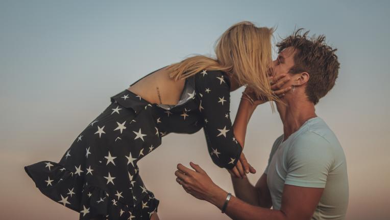  Според зодията: кой е най-хубавият любовен съвет за теб това лято 