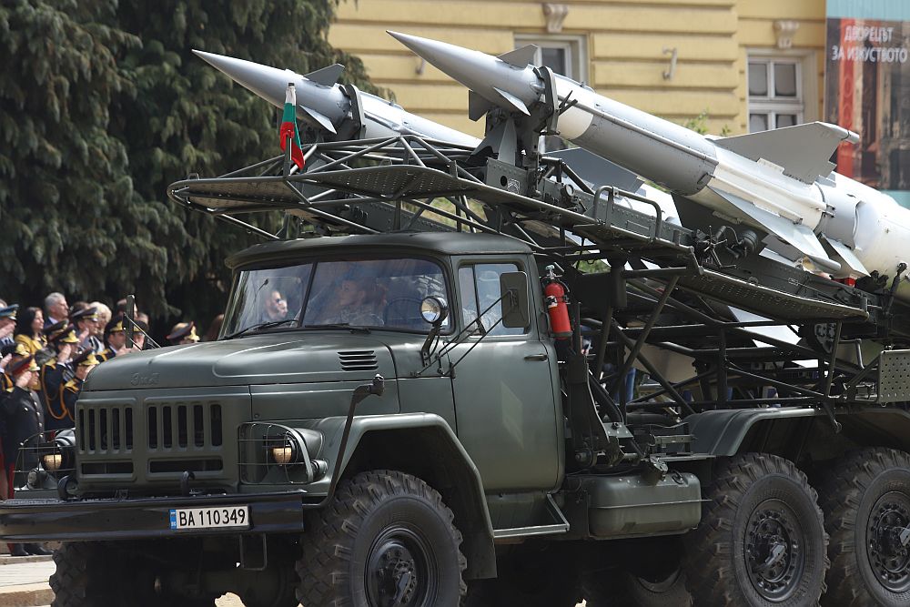 военен парад 6 май