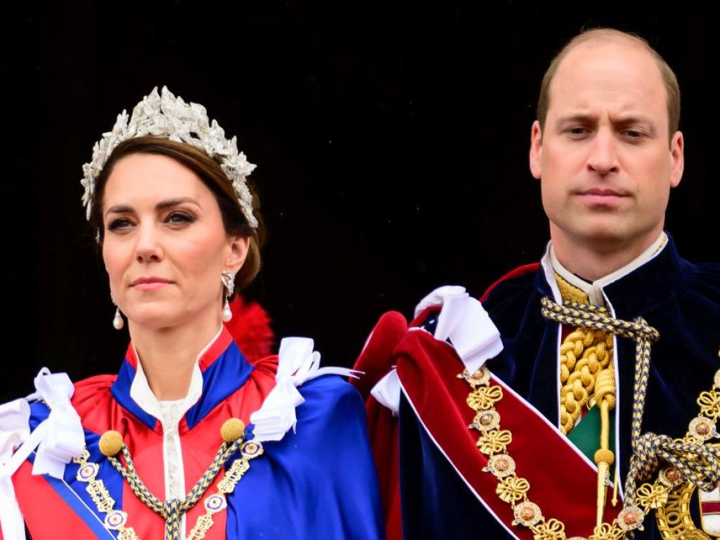 Принц Уилям ще бъде до съпругата си Кейт Мидълтън докато тя се