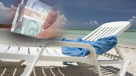 шезлонг пари плаж море