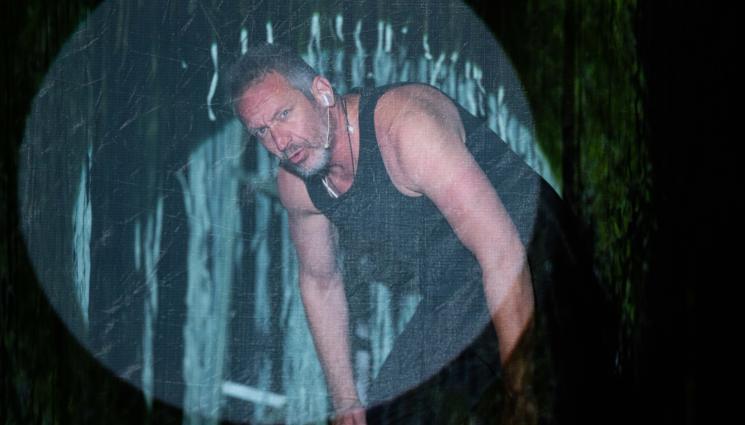 Деян Донков - С моноспектакъла си: Донков вкара Карандила в Народния