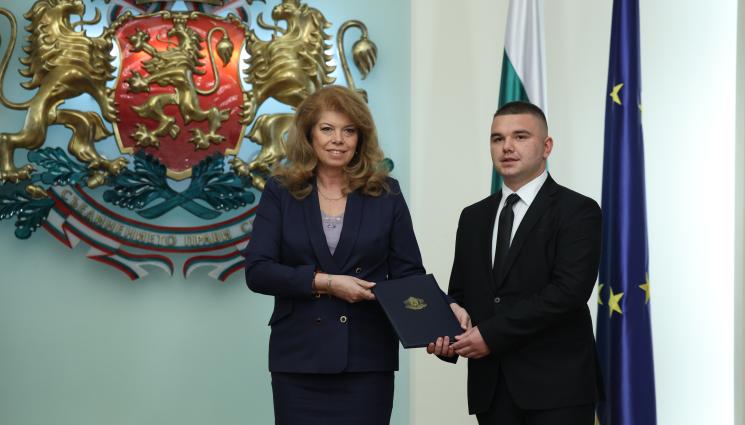 Пендиков - Пребитият в Охрид Християн Пендиков получи българско гражданство