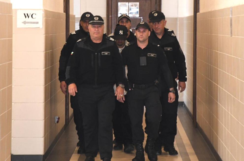  Адриан Антонов 