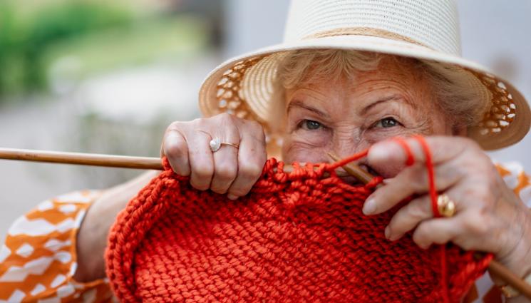 плетене - ЗЛАТНО ВРЕМЕ: Хобитата, които ни лекуват