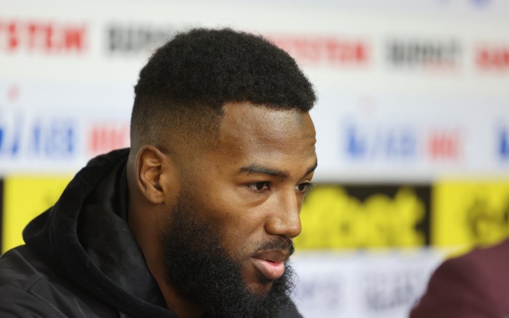 Назон: Де Нойер ми липсва, фокусиран съм върху титлата (видео)