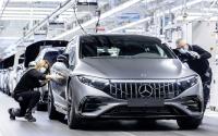 Mercedes Benz EQS завод поточна линия Зинделфинген