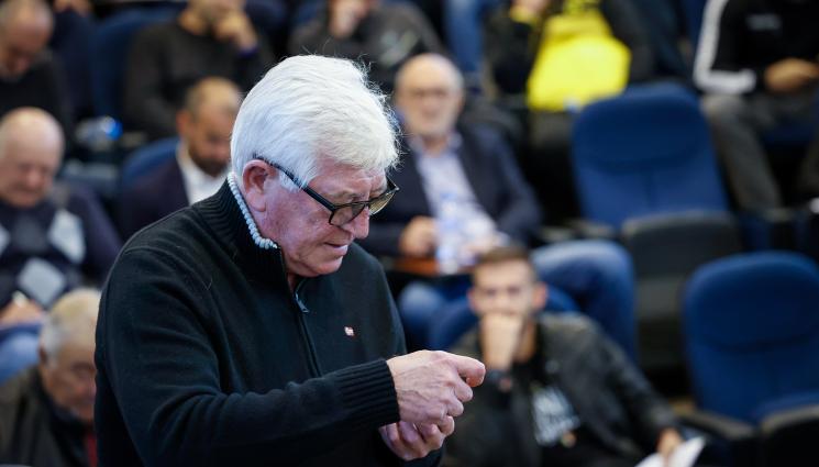 Джони Велинов - Много лоши новини. Легендарният Георги Велинов е в тежко състояние. 