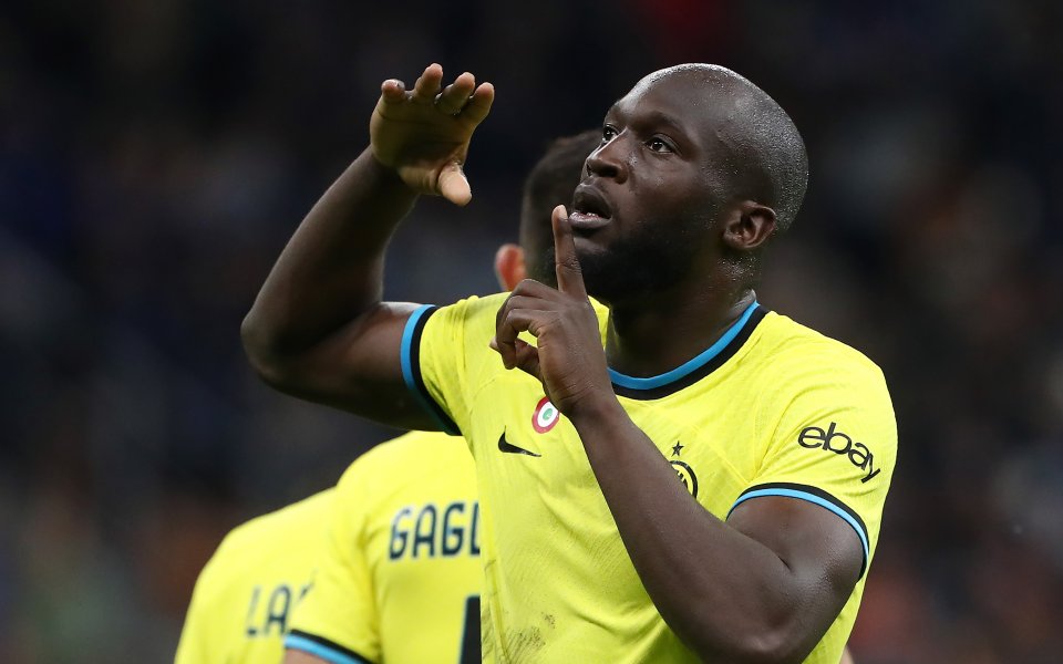 Нападателят Ромелу Лукаку иска да продължи кариерата си в Интер,