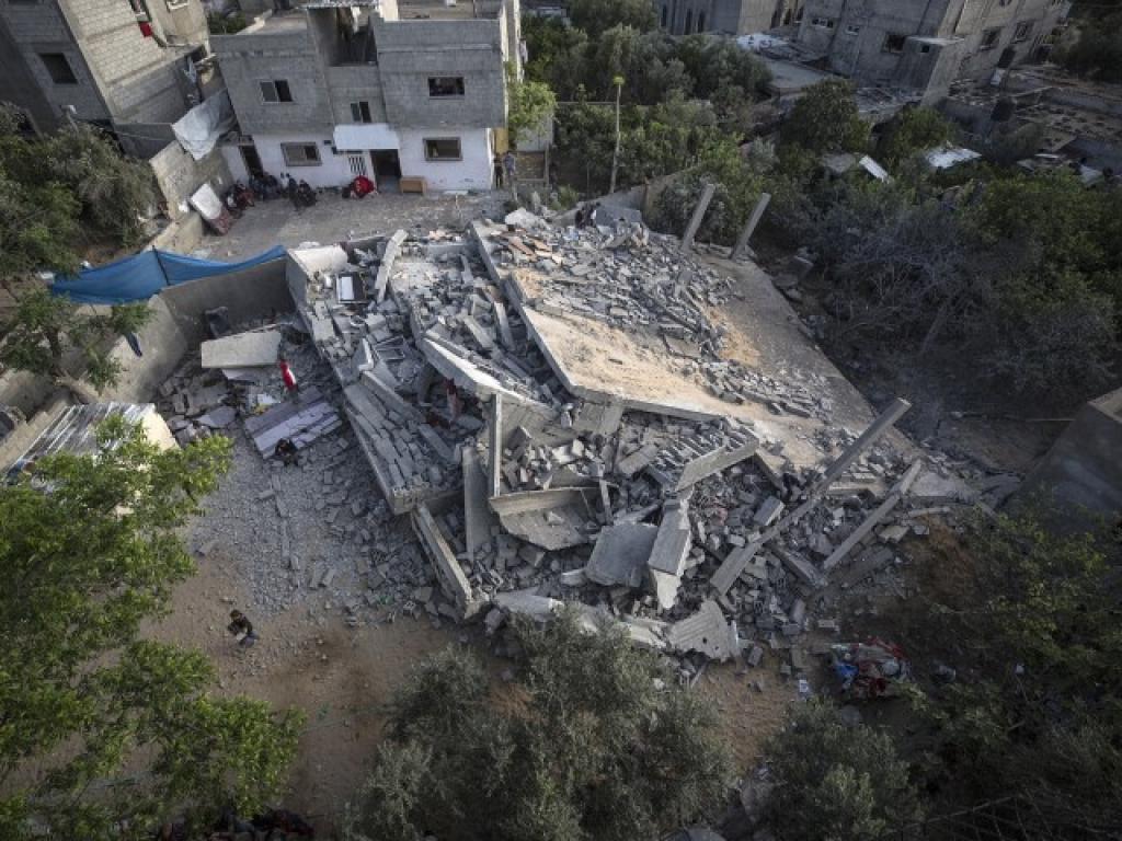 Израел нанесе в събота въздушни удари по обект използван от