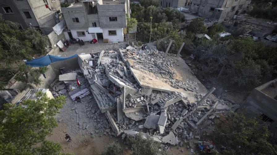 Израел удари Газа за втори път в рамките на два дни