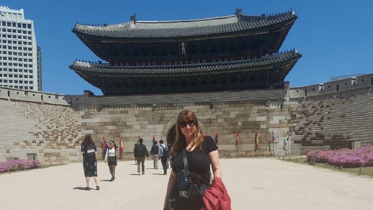 Поли Паскова