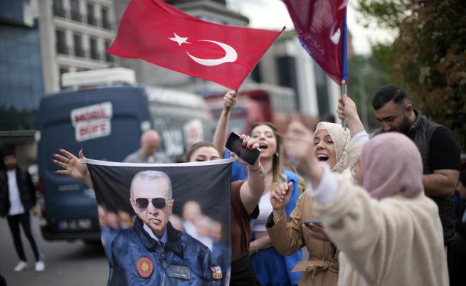 При обработени 99,9% от бюлетините: За Ердоган са гласували 49,34% от избирателите