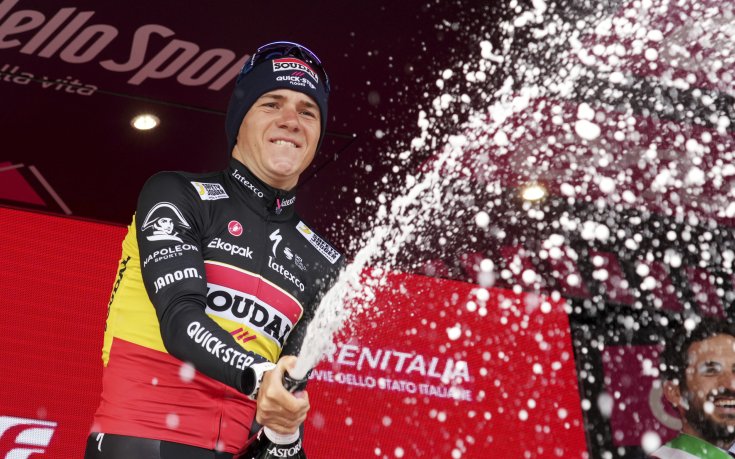 Класирането в Джиро д'Италия след напускането на Ремко Евенепул