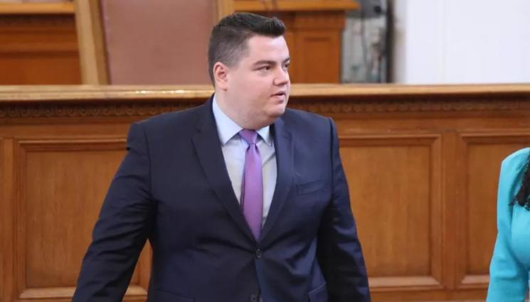 Стою Стоев - ГЕРБ ОТСТЪПИ: Млад юрист от ПП оглави правната комисия в парламента