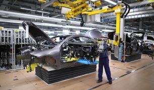 Mercedes-Benz CLA Coupe на поточната линия в Кечкемет, Унгария. Днес заводът се преоборудва за производство на електромобили.