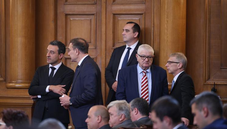 с - ПРЕДЛОЖЕНИЕ: ПП-ДБ искат да премахнат фигурата главен прокурор