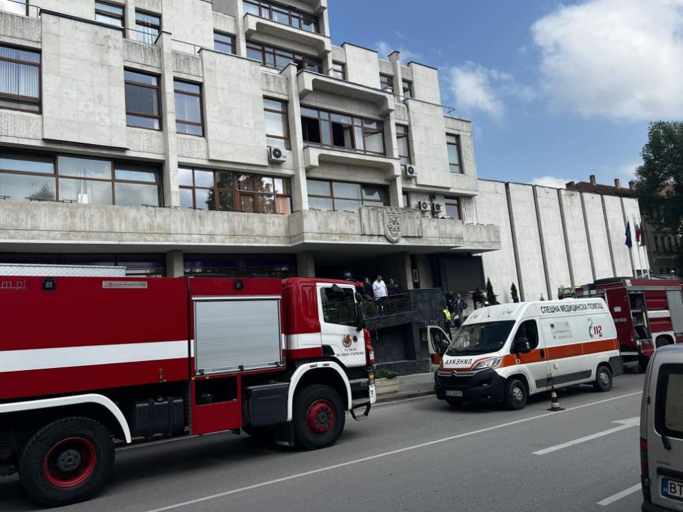 Сградата на Община Велико Търново се запали.БГНЕС Марияна Христова, говорител