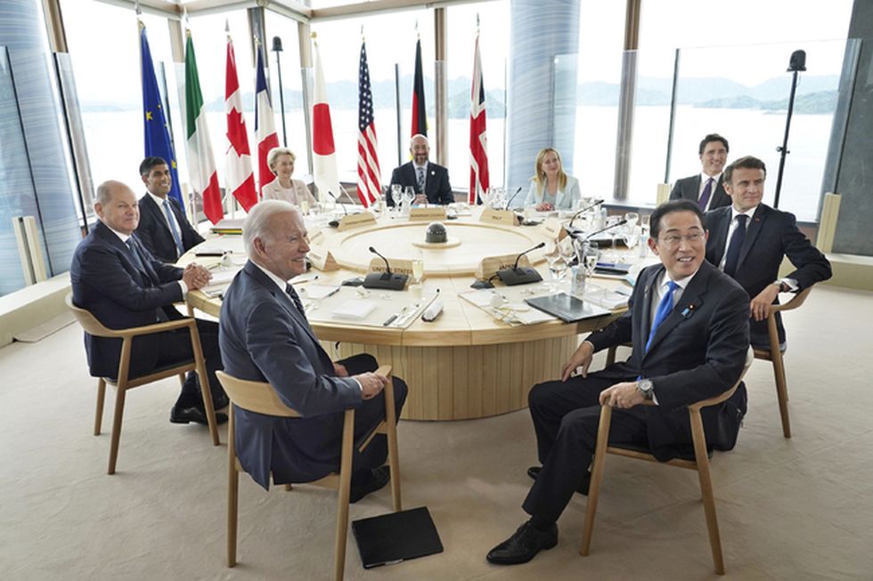 Лидерите на страните от Г-7 се договориха днес в японския