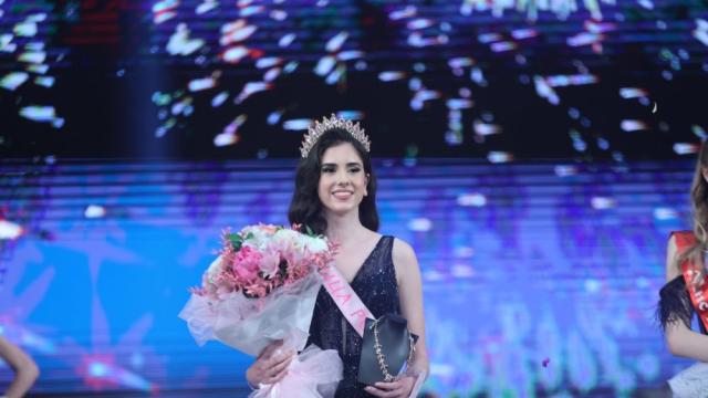 Коя е 55-ата Царица Роза на Казанлък (СНИМКИ)