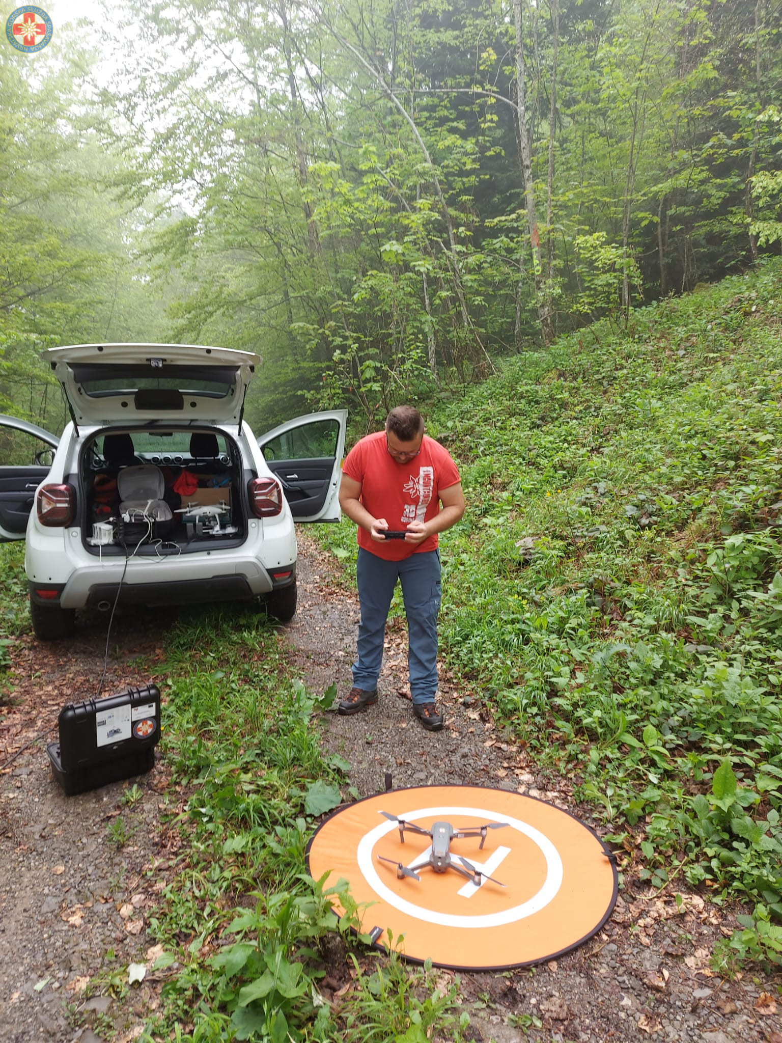 паднал самолет