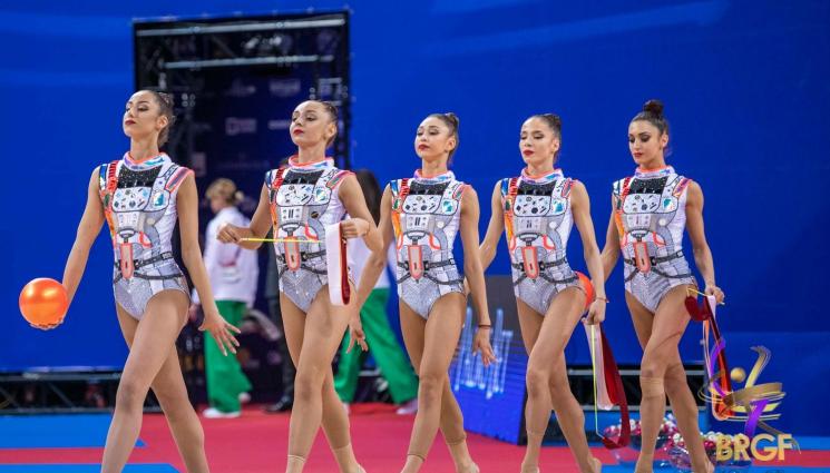 художествена гимнастика - Ансамбълът спечели златото в многобоя след 33 години чакане (СНИМКИ)