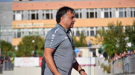 Директно в битка: Новият треньор на Септември Митов с кървав дебют в Дупница