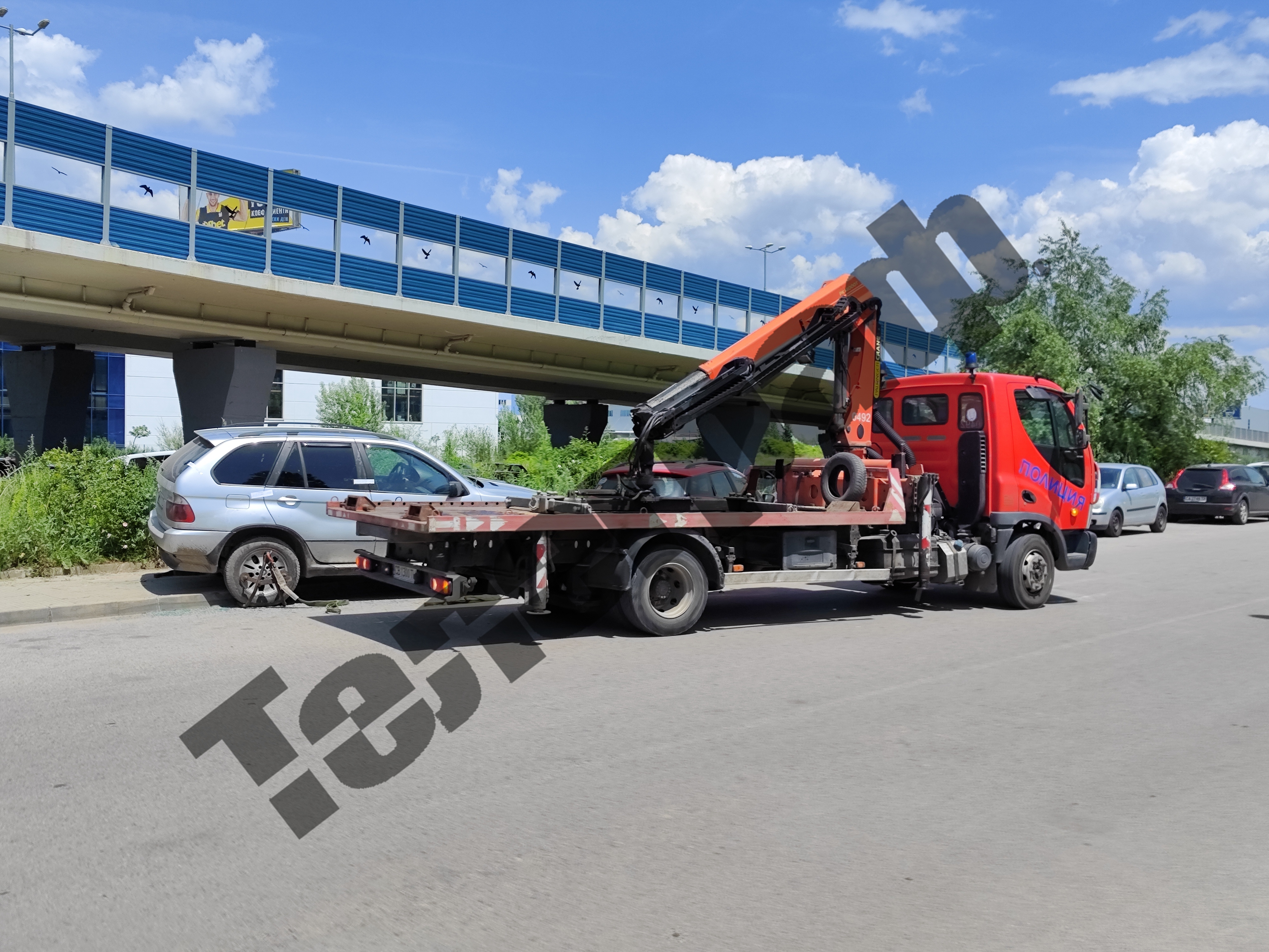 мигранти летище София