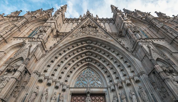 катедрала - В Амиен се молят пред главата на Кръстителя