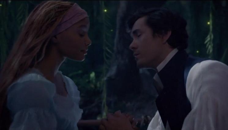 малката русалка - ИЗ МЕЖДУ РЕДОВЕТЕ: Новата