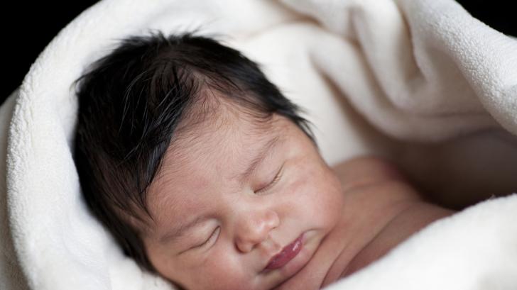 Учени отговарят: Киселини по време на бременност - ще има ли бебето много коса?