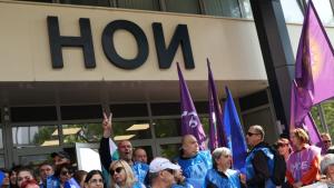 Служители на териториалното поделение на Националния осигурителен институт НОИ