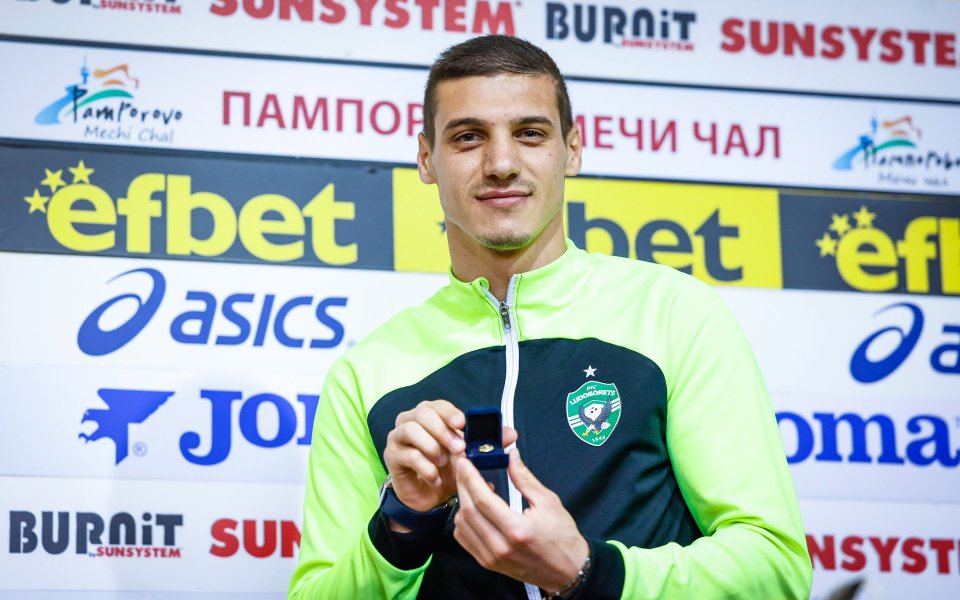 Кирил Десподов взе наградата за номер 1 на 23-я кръг в efbet Лига,