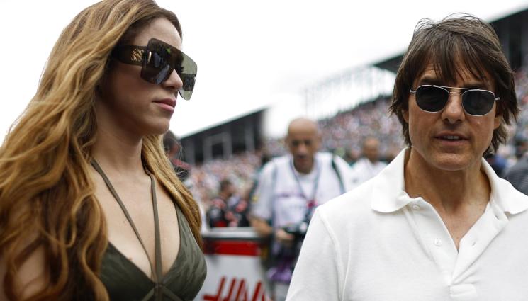 Том Круз Шакира - Лепна й се! Том Круз луд по Шакира, певицата се чуди как да му бие шута учтиво