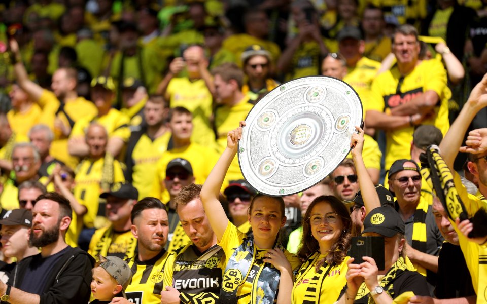 Борусия Дортмунд и Майнц 05 играят при в сблъсък от последния