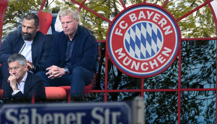 Байерн Салихамиджич Оливер Кан - Чао, бамбино, сори! Байерн би шута на шефовете си Оливер Кан и Хасан Салихамиджич