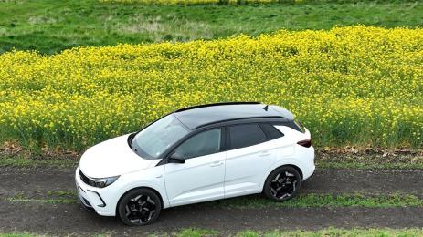 Opel Grandland GSe тест драйв