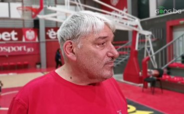 Членът на Управителния съвет на ЦСКА Александър Чакмаков говори след