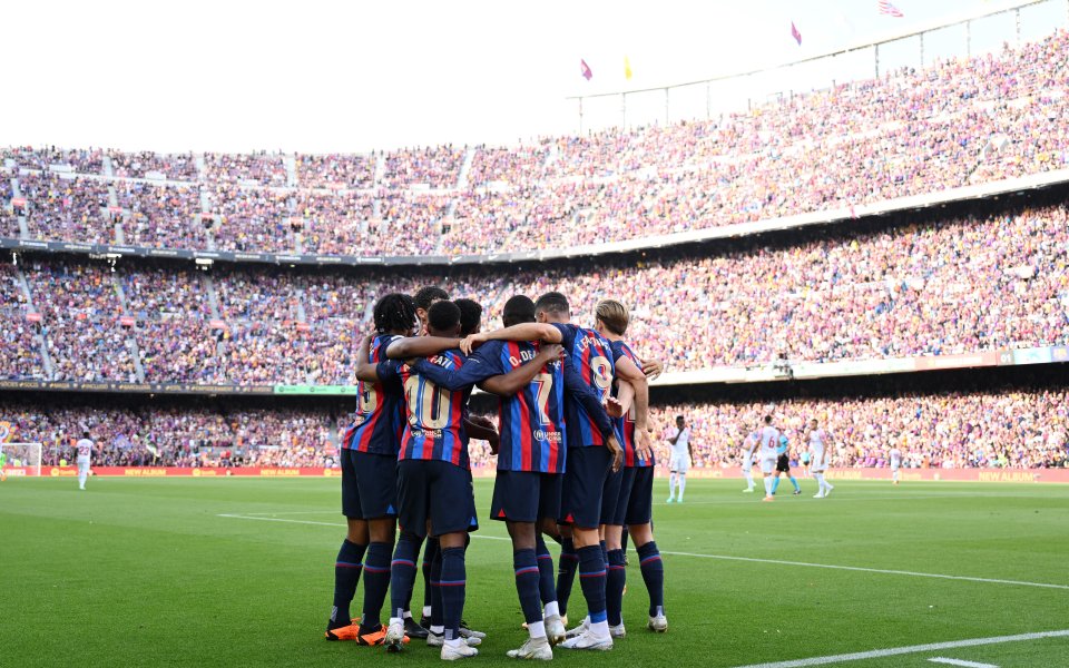 Барселона започна подготовка с 26 футболисти, от клуба представиха