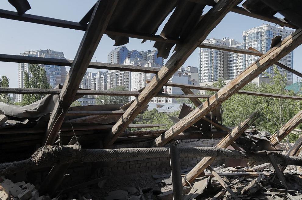 Няколко експлозии разтърсиха украинската столица Киев рано тази сутрин, съобщи