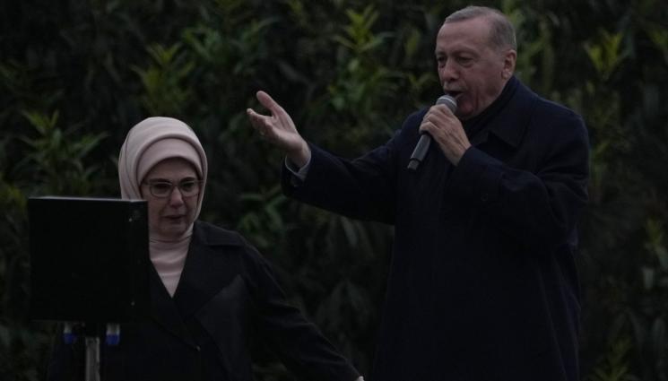 Ердоган - РАЗВРЪЗКА СЛЕД ВОТА! Ердоган: Цяла Турция е победител на президентските избори