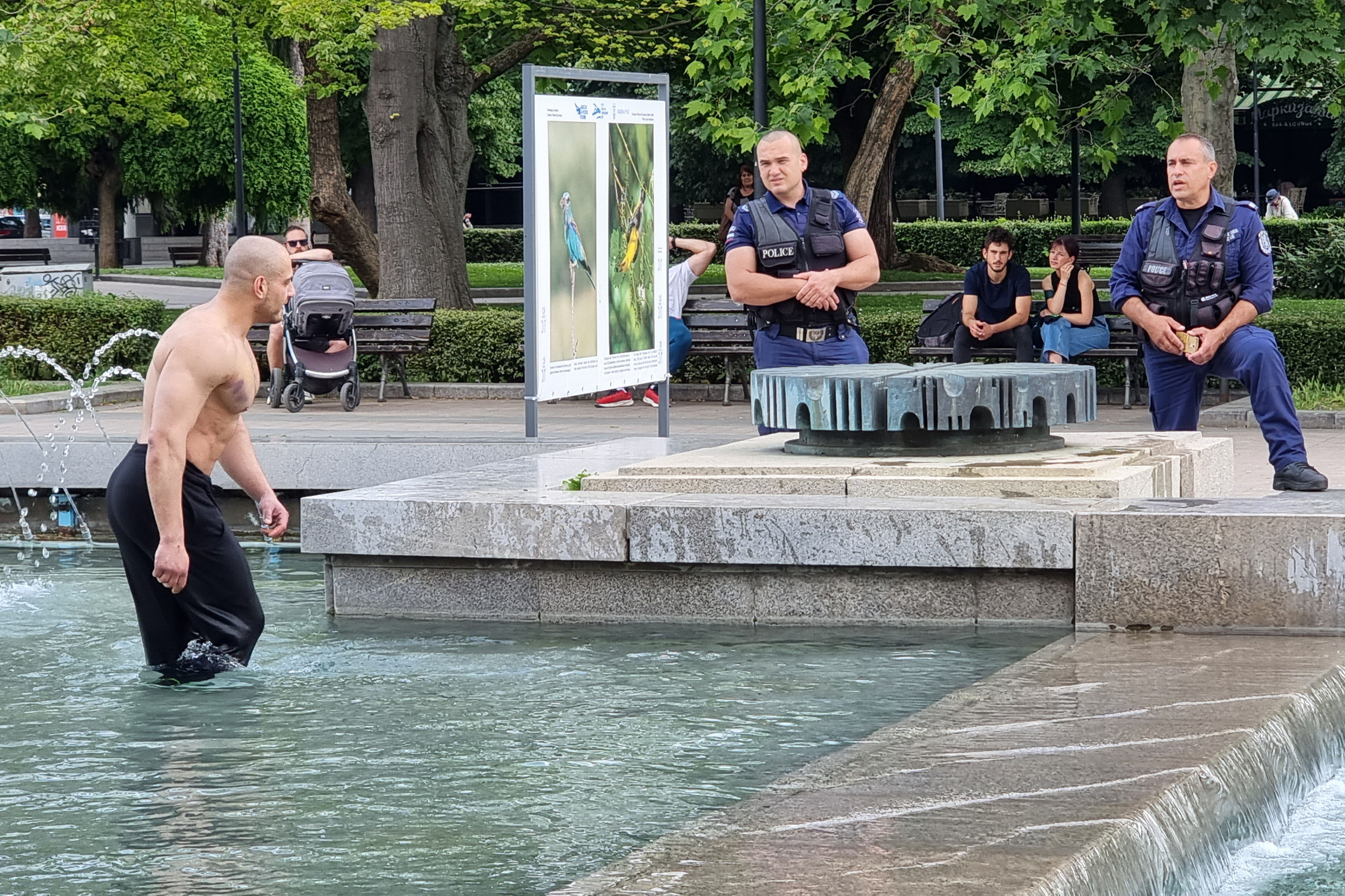 мъж шадраван русе