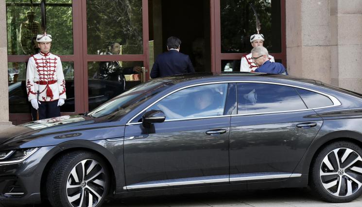 протест президентство - Ученичка става президент!