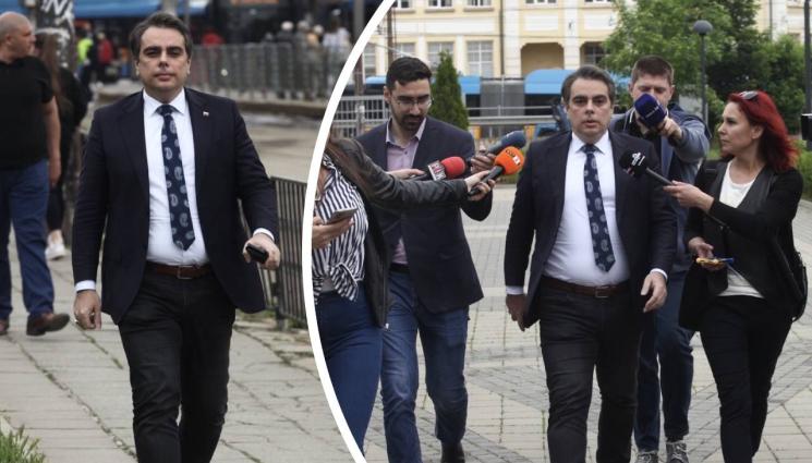 Асен Василев разпит - НА РАЗПИТ: Привикаха Асен Василев в прокуратурата