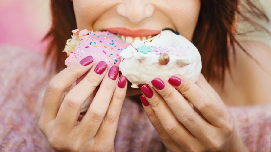 Защо ни се яде толкова много сладко преди цикъл?